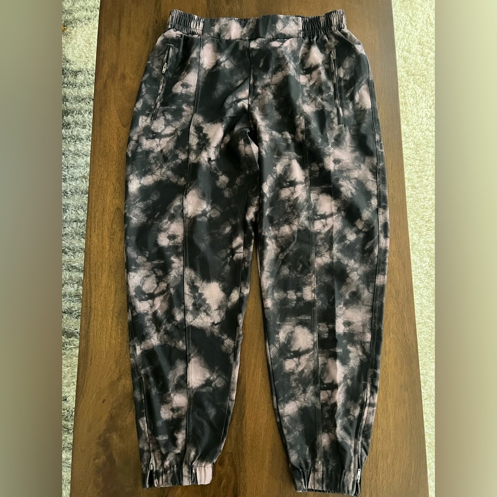Old Navy Black and Pink Jogger Pants with Tie-Dye Design